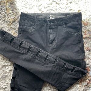🦄 3/$15 SALE! Jeans with Side cut outs